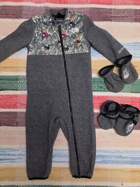 Infant The North Face one piece fleece with mittens and booties